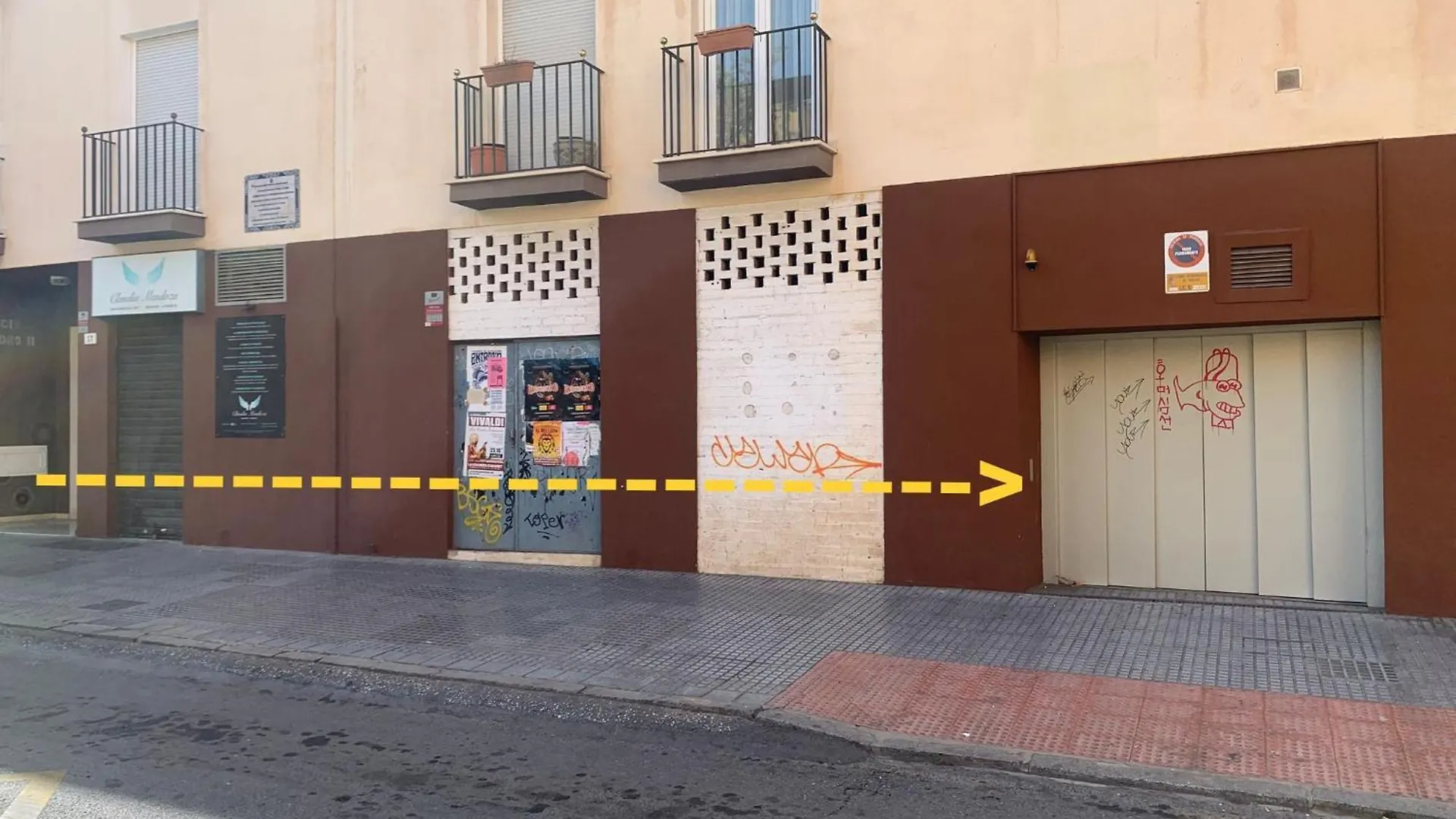 Apartment -Malagasunapts- City Centre Sharedterrace